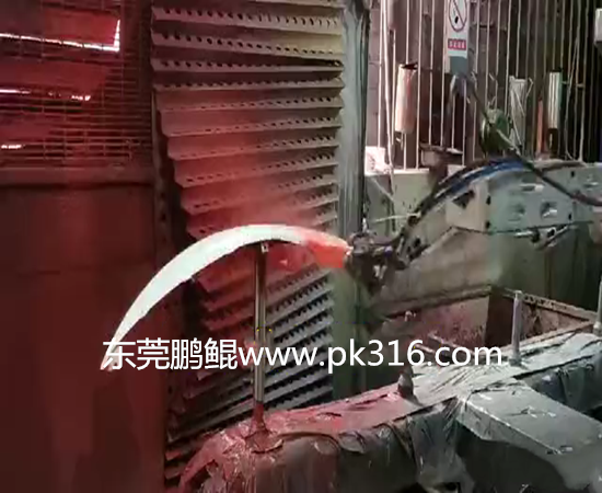 電動車外殼智能噴漆機(jī)