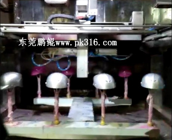 頭盔自動(dòng)噴漆機(jī)1